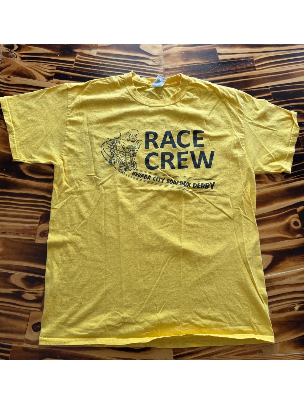 Nevada City Soapbox Derby Race Crew Yellow Graphic T-Shirt Gildan Large